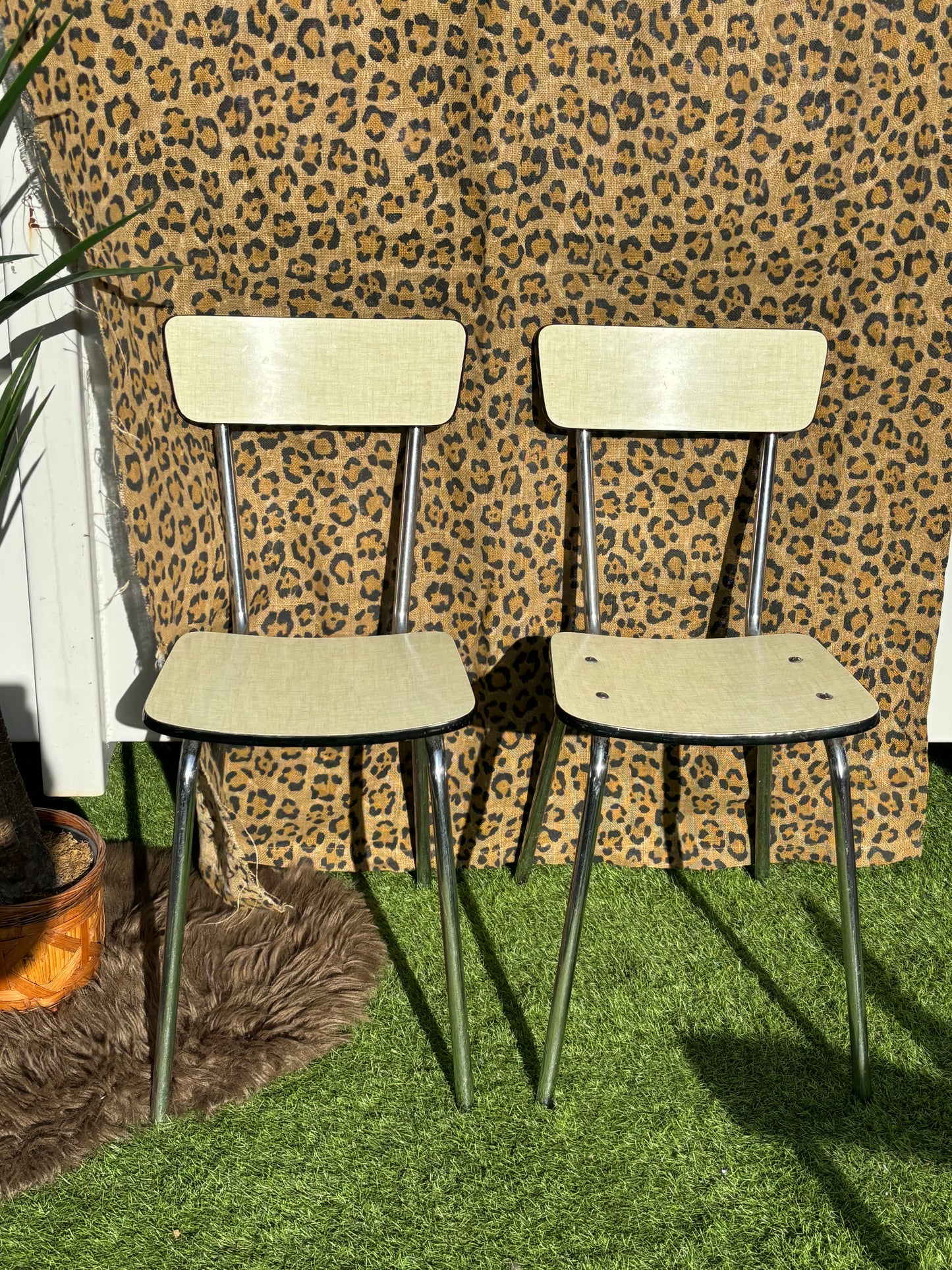 Chaise formica pastel