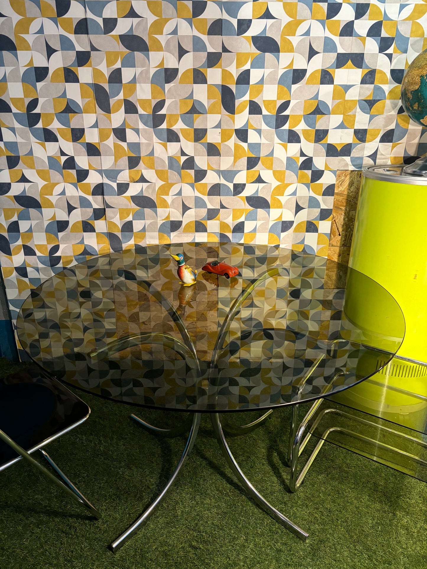 Table ronde Mushroom vintage 1970