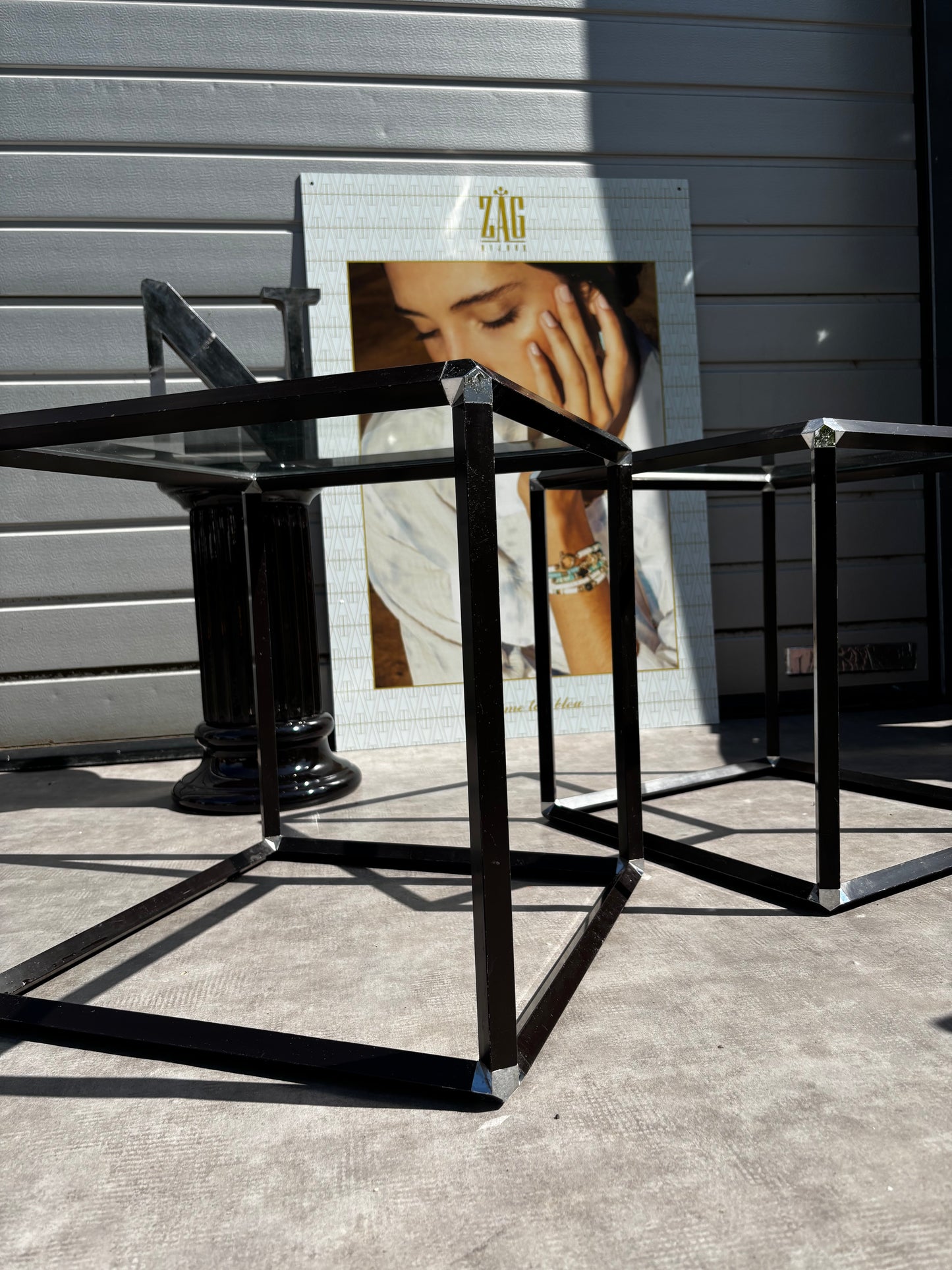 Table d’appoint biseautée 70’S