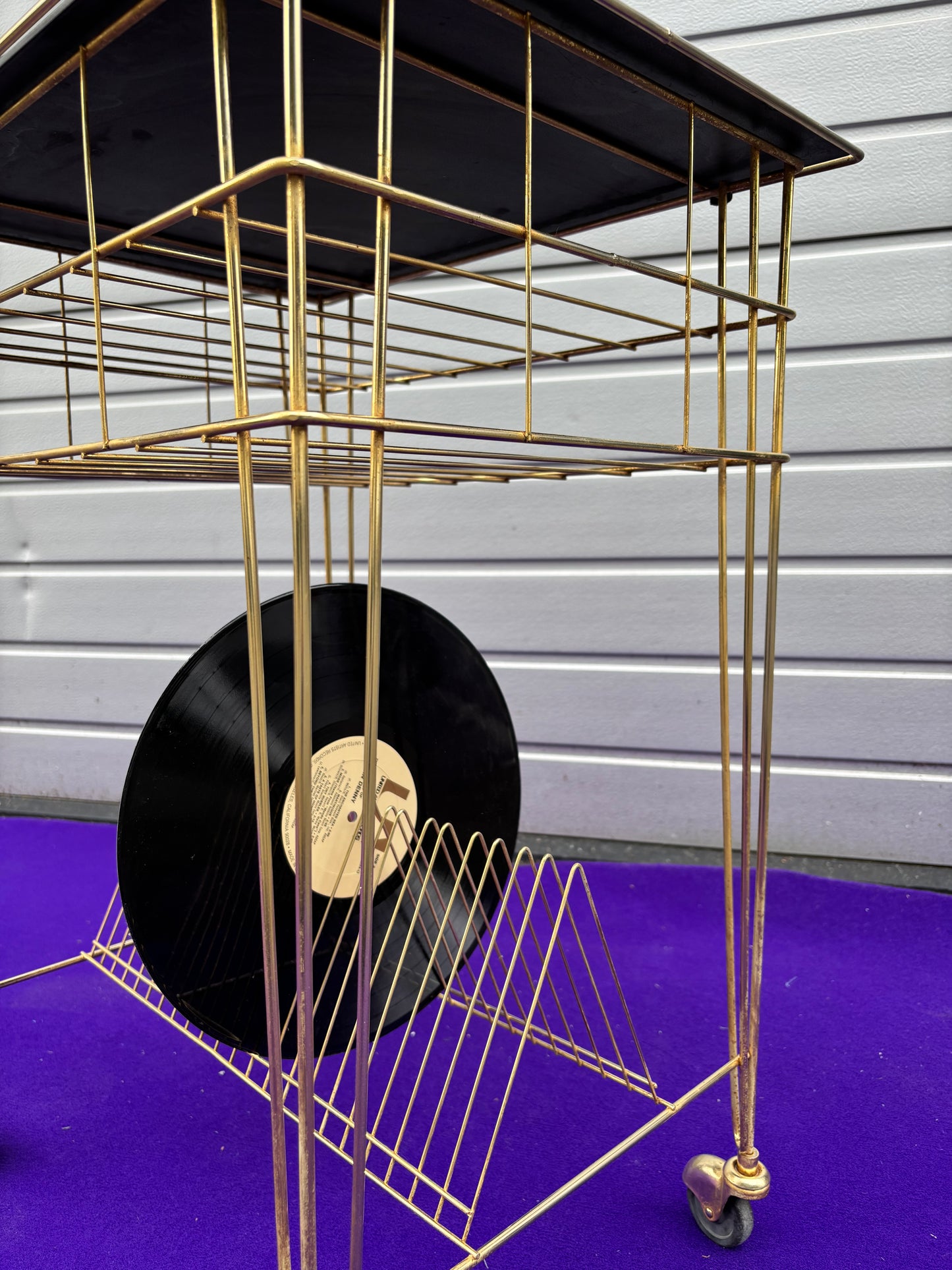 Desserte vinyles Black Gold