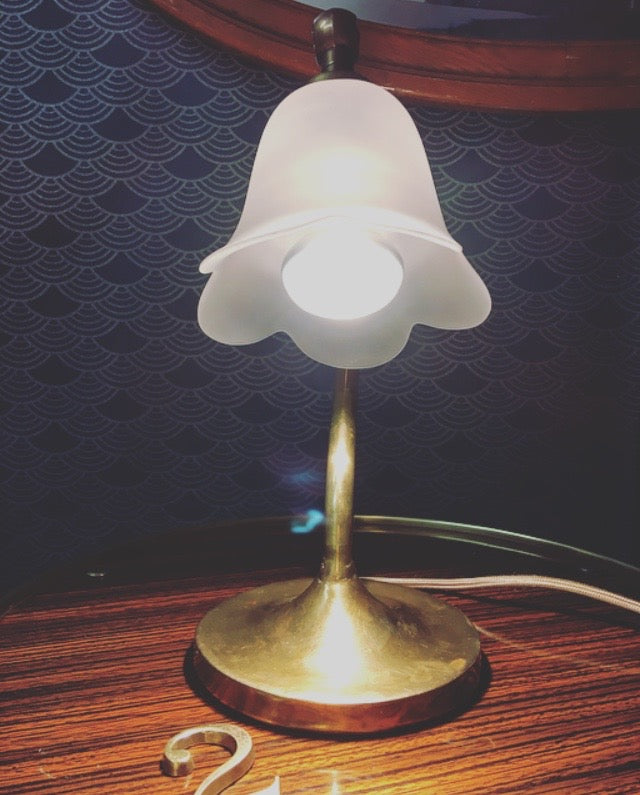 Lampe florale antique