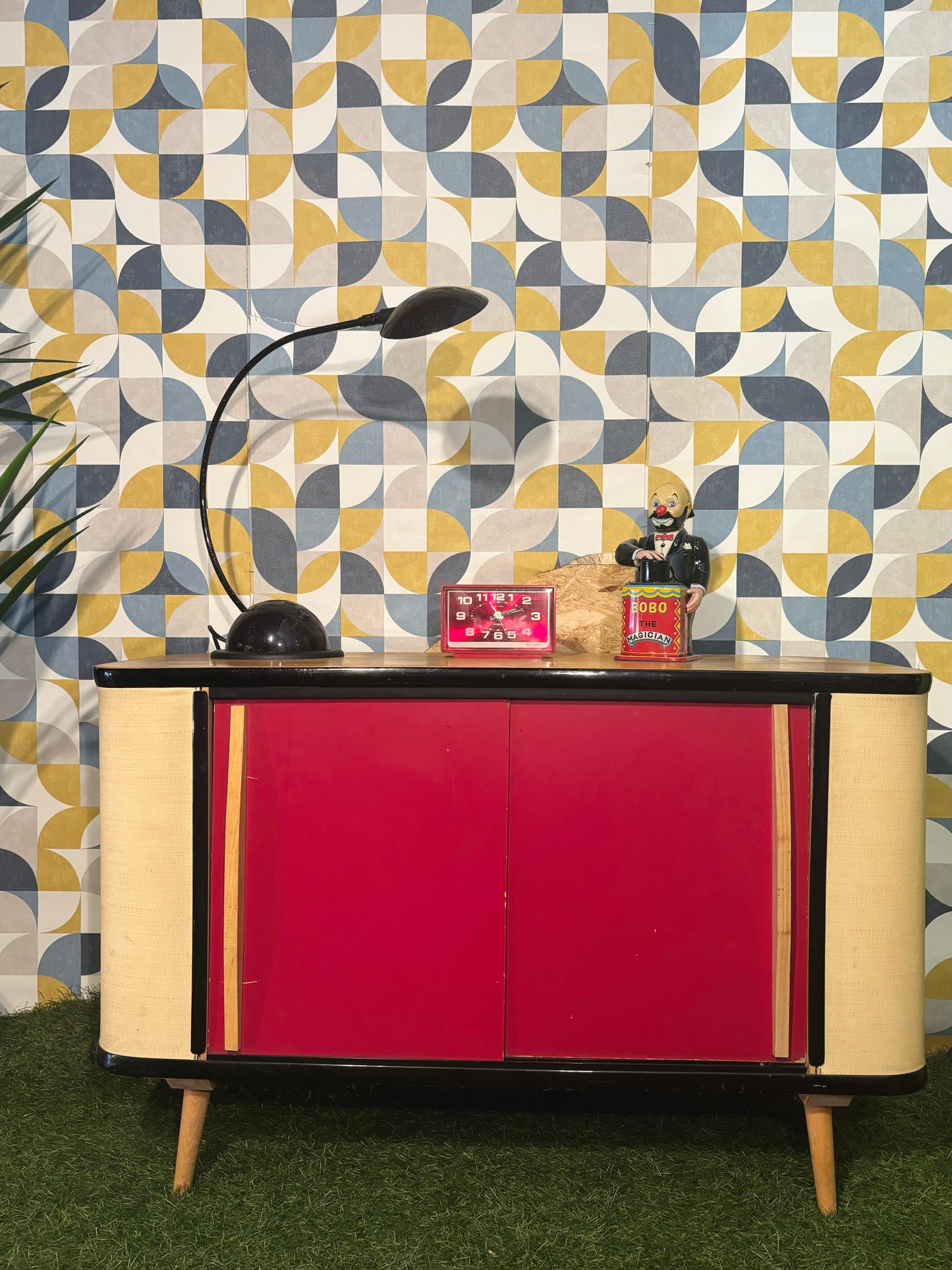Mini Sideboard