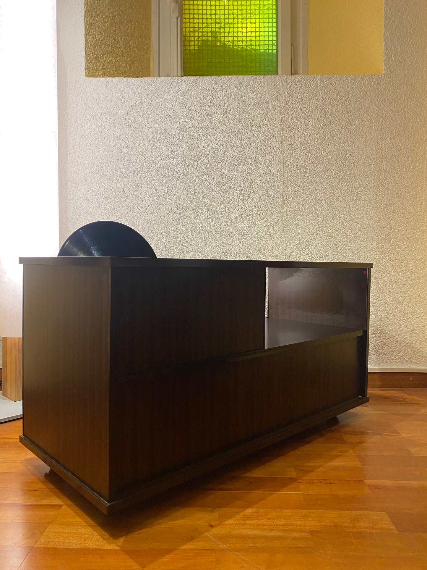 Meuble vinyles à roulettes 70'S
