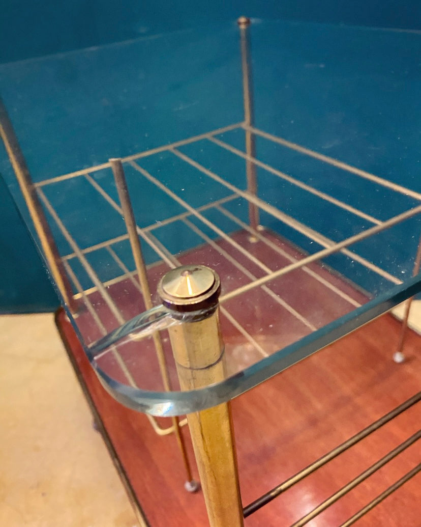 Desserte à roulettes