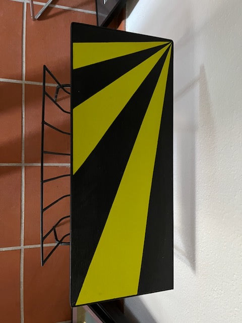 Porte-revues Rétro yellow black