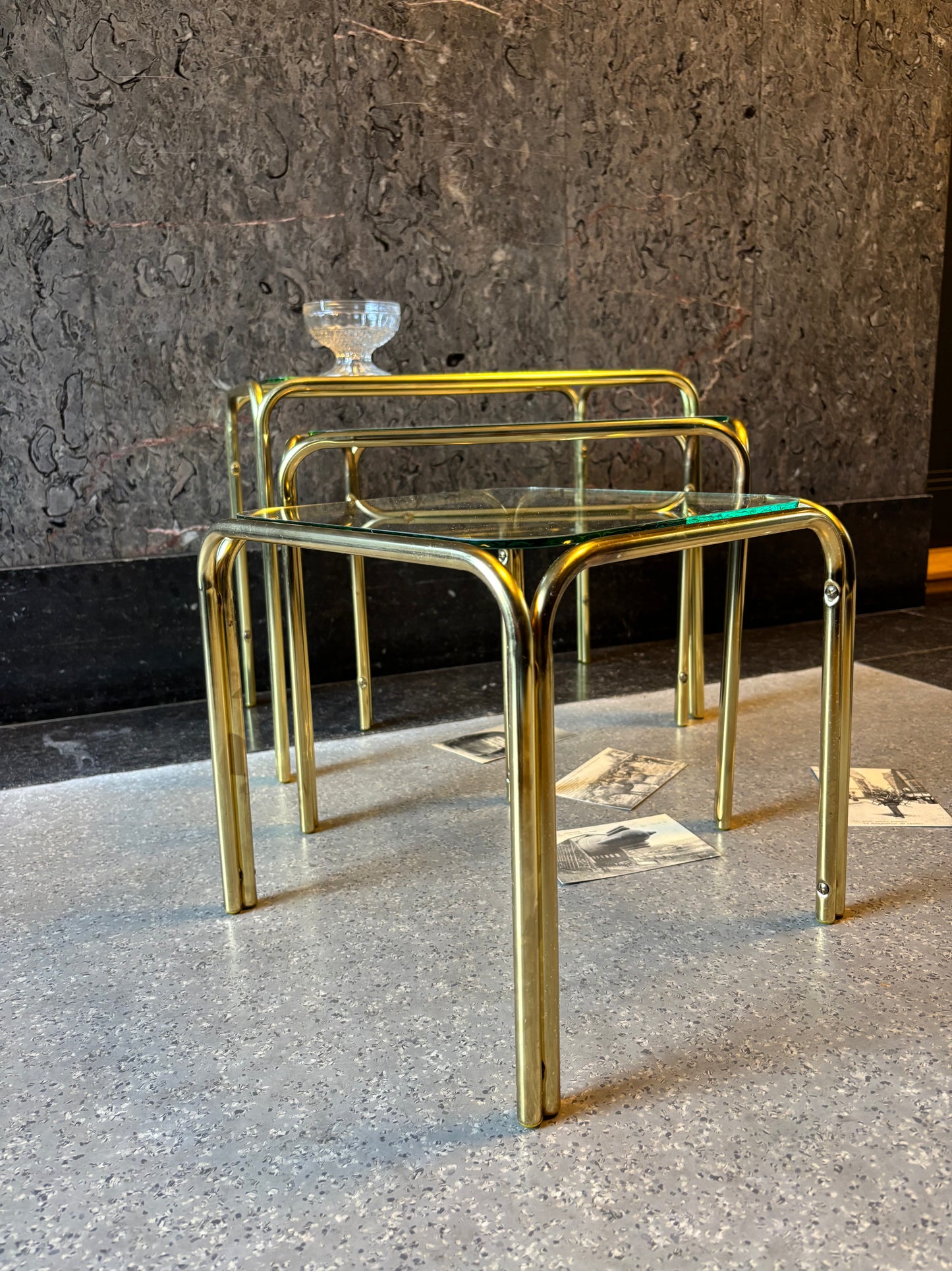 Ensemble tables gigognes vintage années 70