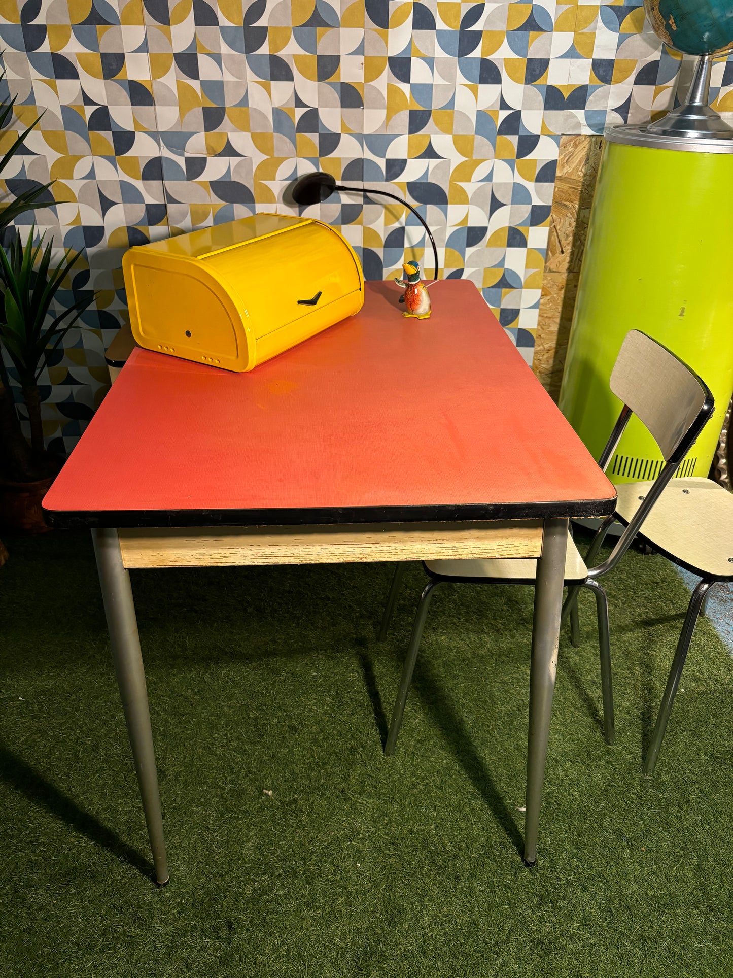 Table formica bicolore