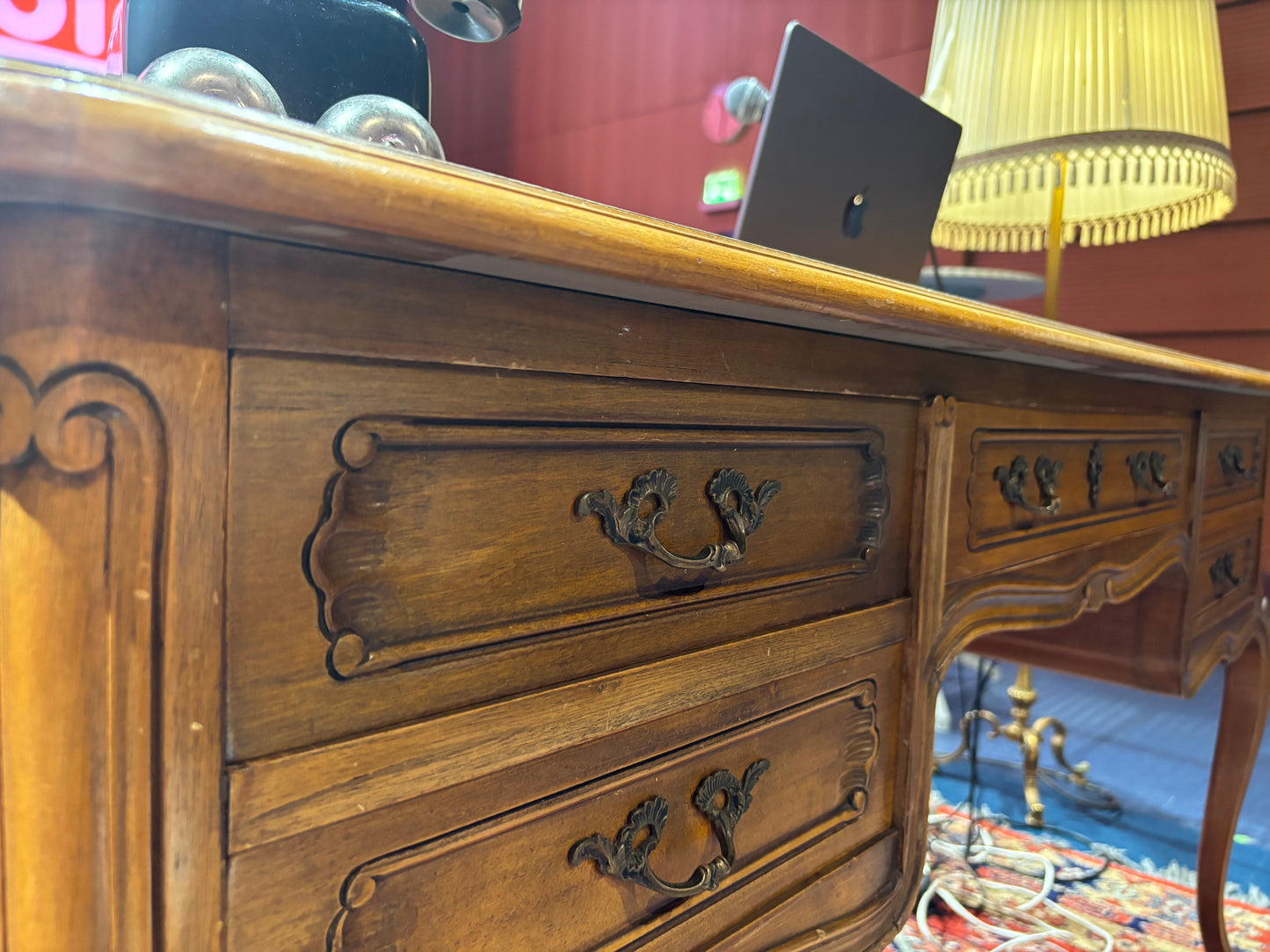 bureau style Louis XV